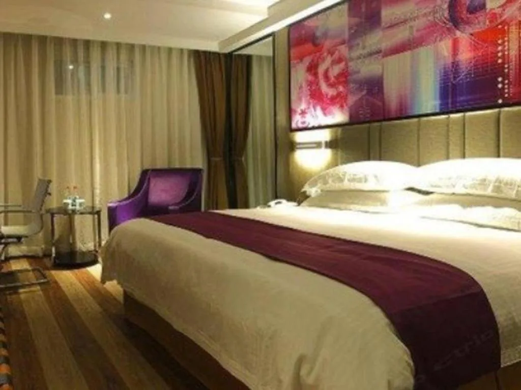 Bed in GreenTree Inn Fujian Fuzhou Software Park River View Business Hotel