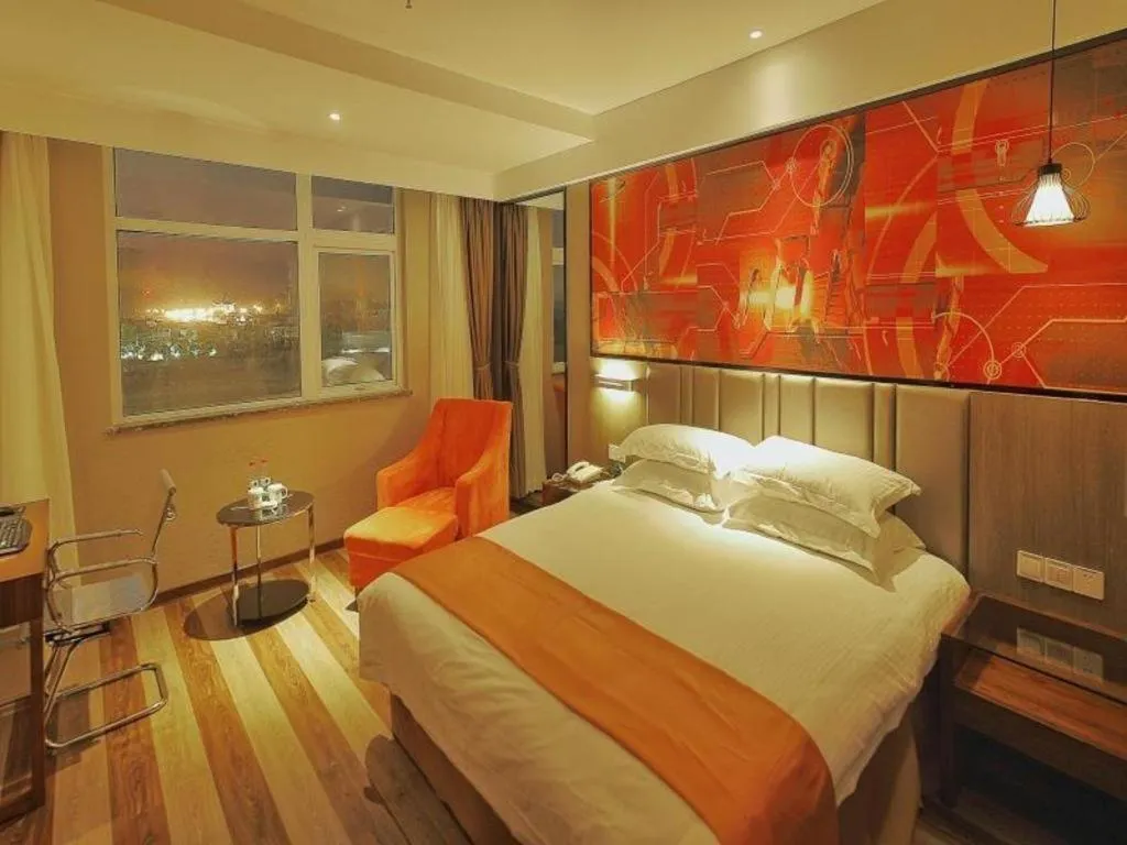 Bed in GreenTree Inn Fujian Fuzhou Software Park River View Business Hotel
