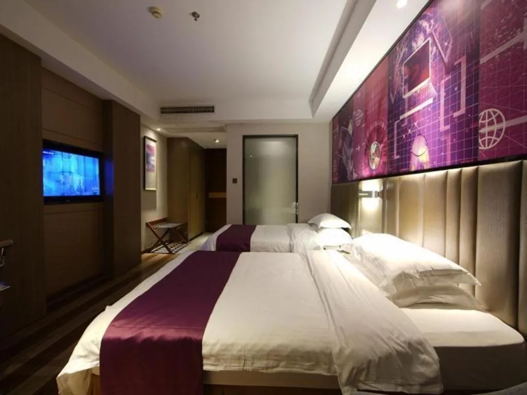 Bed in GreenTree Inn Fujian Fuzhou Software Park River View Business Hotel