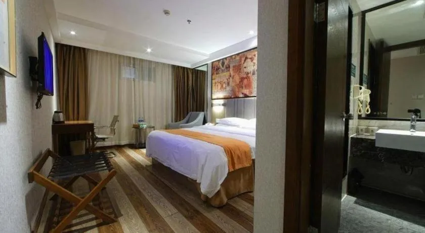 Bed in GreenTree Inn Fujian Fuzhou Software Park River View Business Hotel