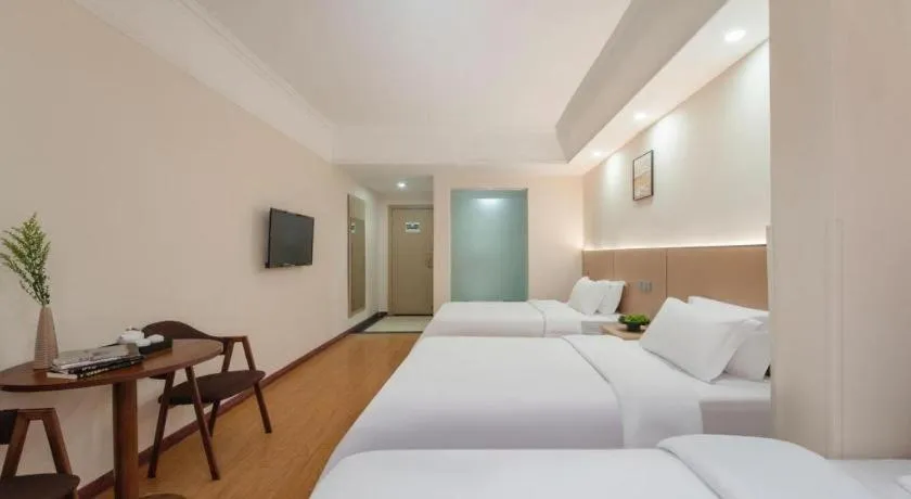 Bed in GreenTree Inn Chengdu North Railway Station Beichengtianjie Business Hotel