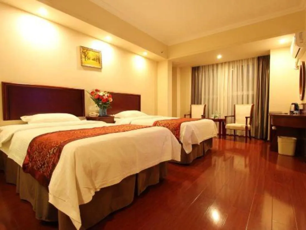 Bed in GreenTree Inn Chengdu North Railway Station Beichengtianjie Business Hotel