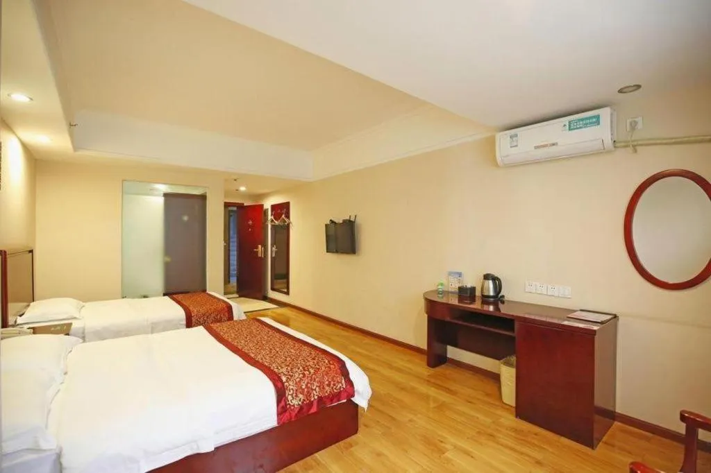 Bed in GreenTree Inn Chengdu North Railway Station Beichengtianjie Business Hotel