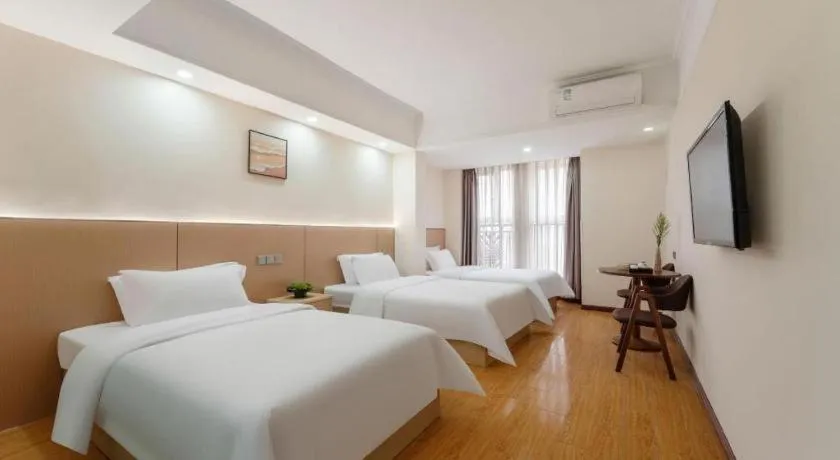 Bed in GreenTree Inn Chengdu North Railway Station Beichengtianjie Business Hotel