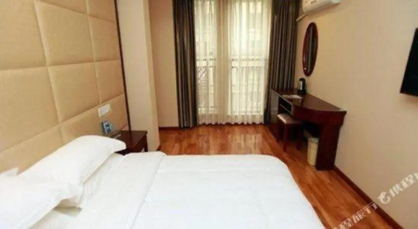 Bed in GreenTree Inn Chengdu North Railway Station Beichengtianjie Business Hotel