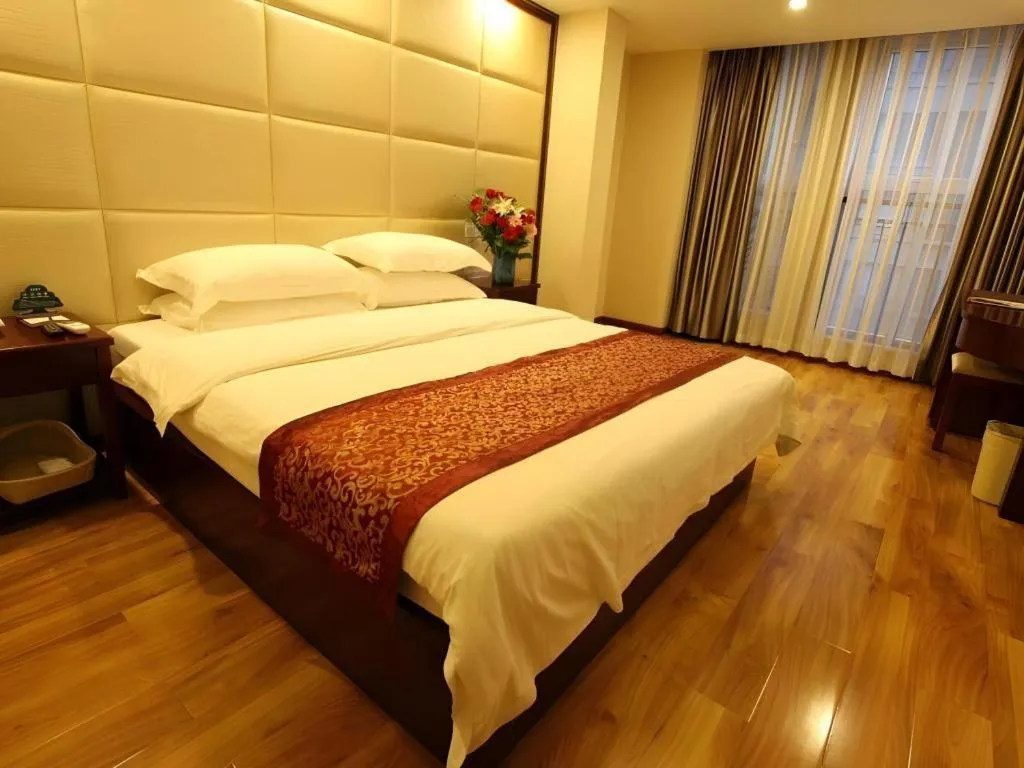 Bed in GreenTree Inn Chengdu North Railway Station Beichengtianjie Business Hotel