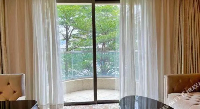 Lake Piedmont International Hotel