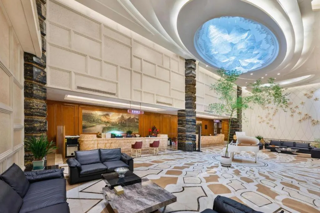 Lake Piedmont International Hotel