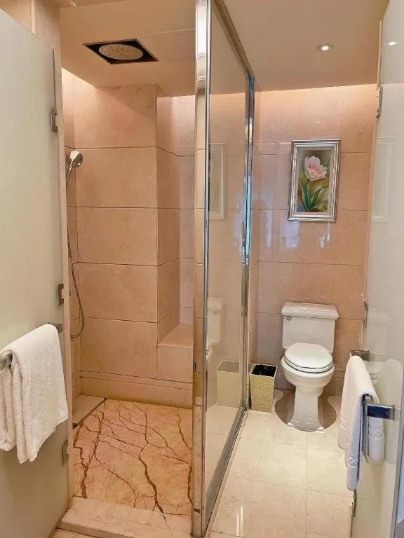 Lake Piedmont International Hotel