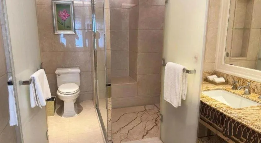 Lake Piedmont International Hotel