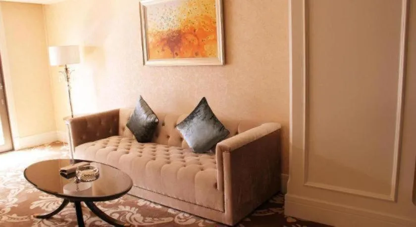 Lake Piedmont International Hotel