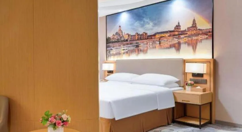 Bed in Vienna International Hotel Nanning East Station