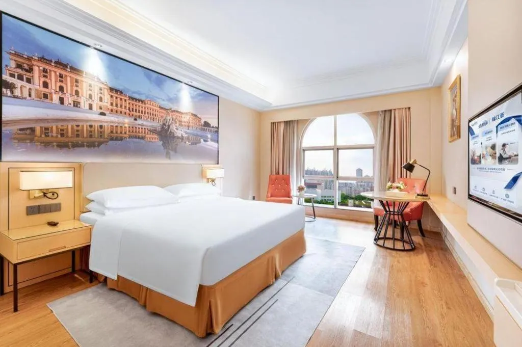 Bed in Vienna International Hotel Nanning East Station