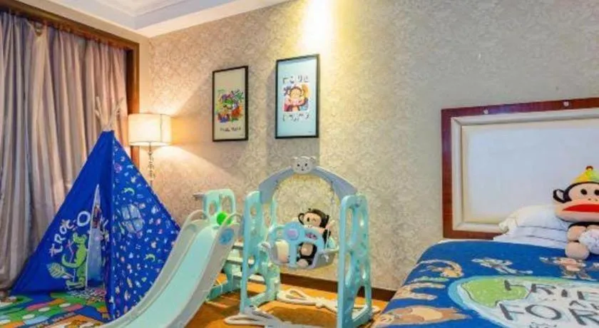 Bed in Country Garden Phoenix Hotel Maoming