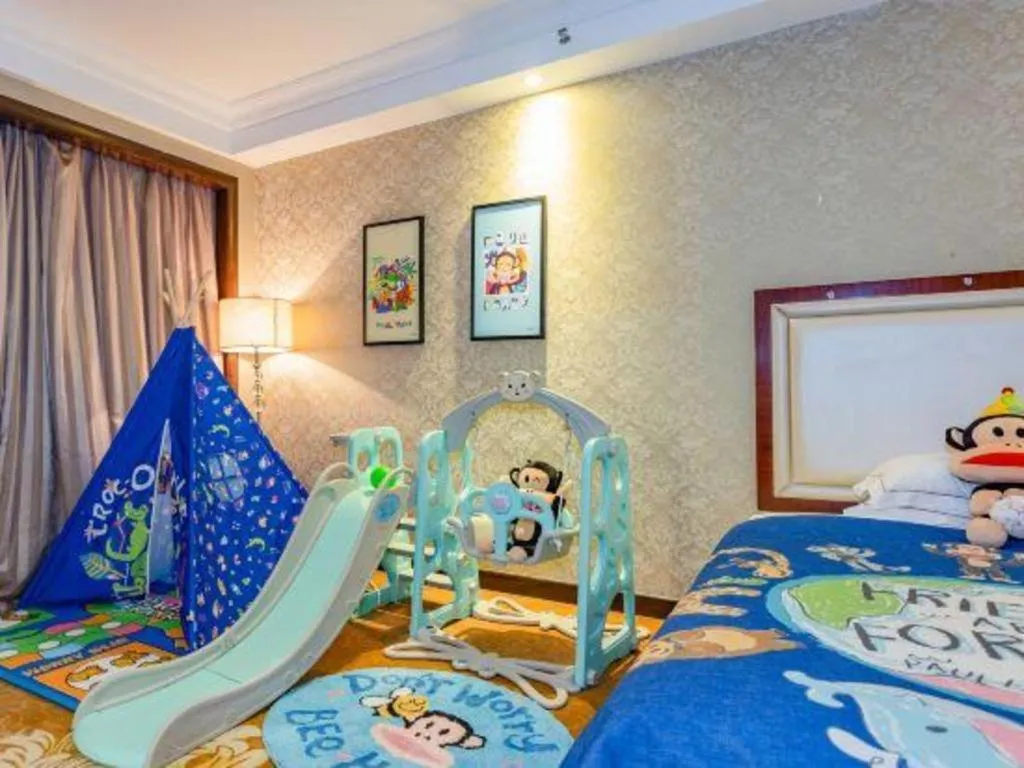 Bed in Country Garden Phoenix Hotel Maoming