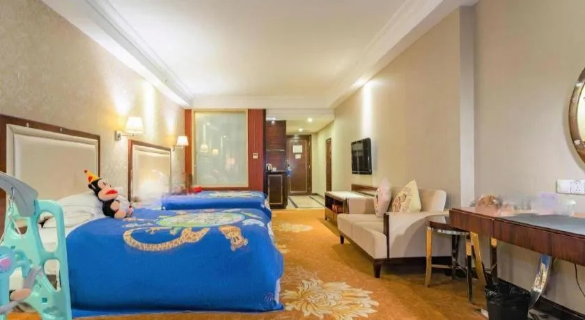 Bed in Country Garden Phoenix Hotel Maoming