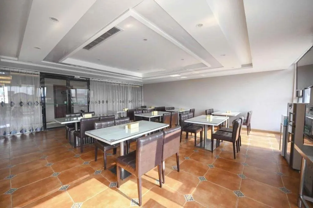 GreenTree Inn Jiangsu Zhangjiagang Jingang Town Darunfa Express Hotel