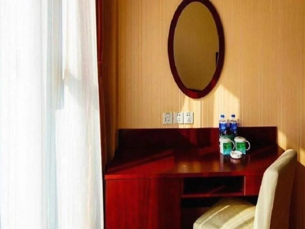 GreenTree Inn Jiangsu Zhangjiagang Jingang Town Darunfa Express Hotel