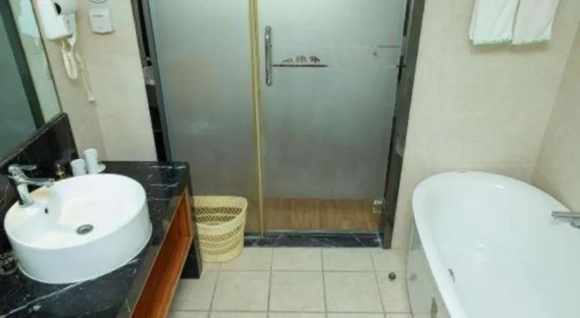 GreenTree Inn Jiansu Nantong Tongzhouwan Huanghe Road Business Hotel