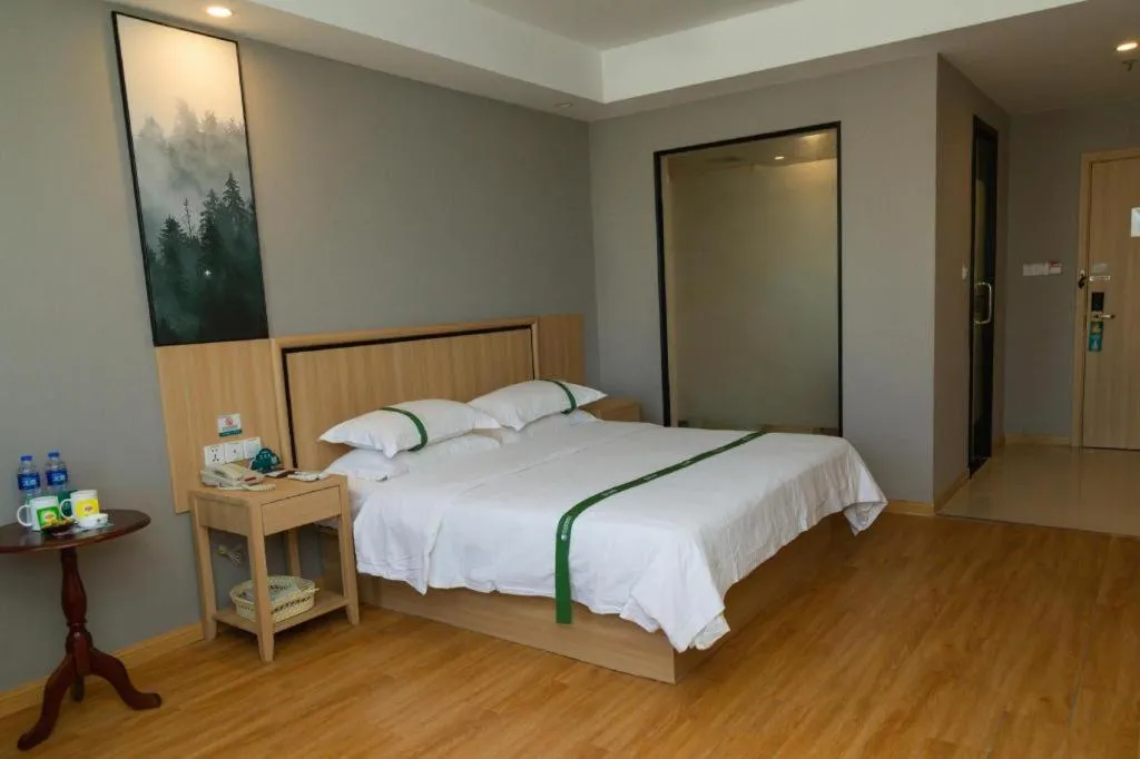 Bed in GreenTree Inn Jiansu Nantong Tongzhouwan Huanghe Road Business Hotel