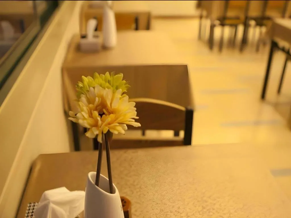 GreenTree Inn Jiansu Nantong Tongzhouwan Huanghe Road Business Hotel