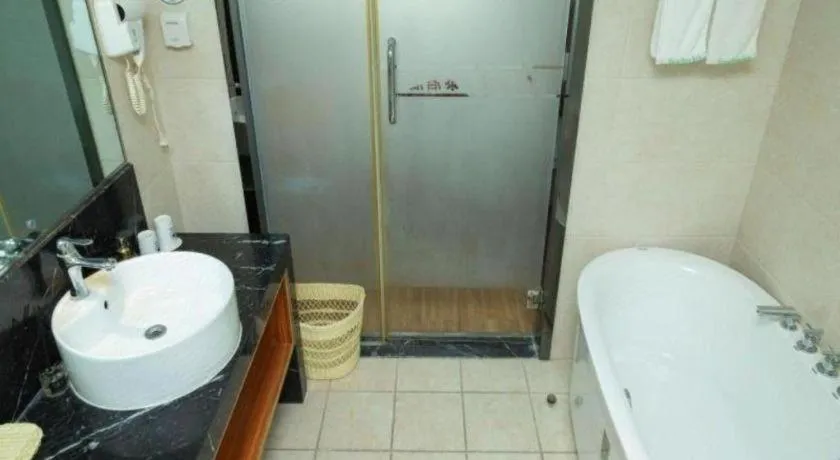 GreenTree Inn Jiansu Nantong Tongzhouwan Huanghe Road Business Hotel