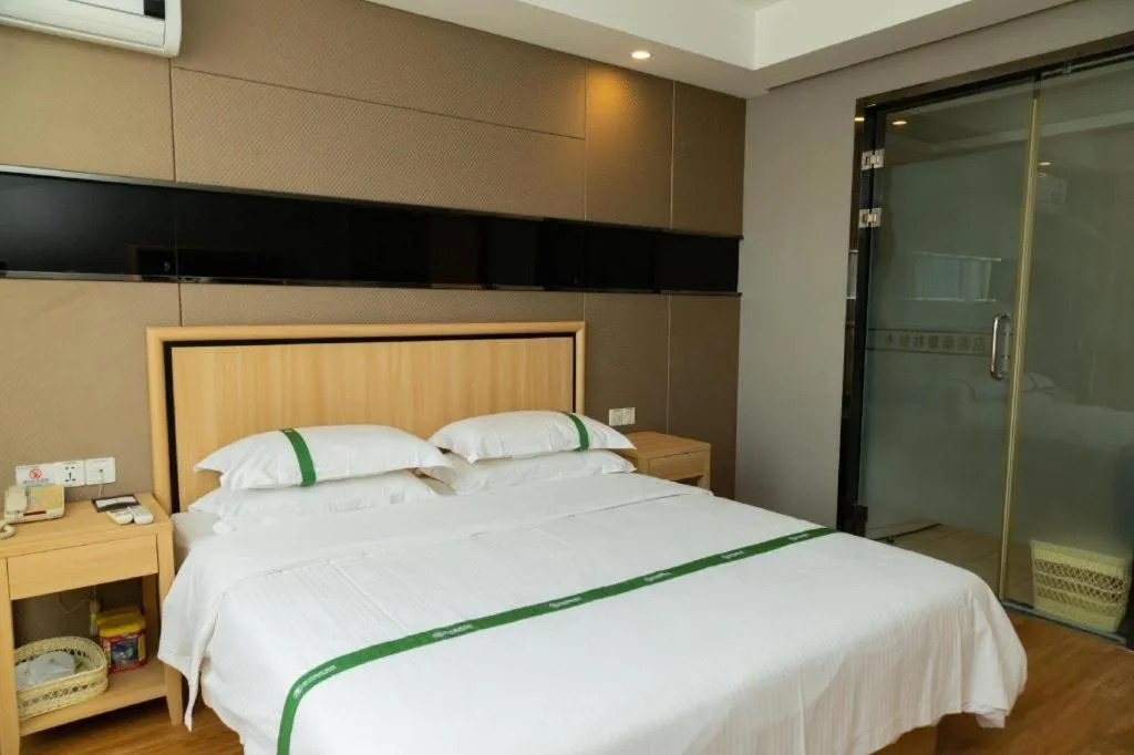 Bed in GreenTree Inn Jiansu Nantong Tongzhouwan Huanghe Road Business Hotel
