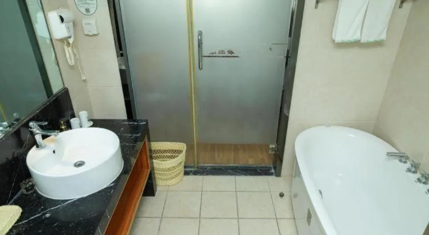 GreenTree Inn Jiansu Nantong Tongzhouwan Huanghe Road Business Hotel