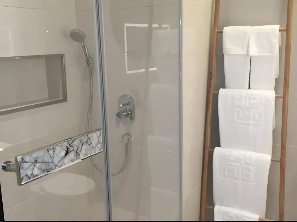 Harbin Ju Jian Hotel