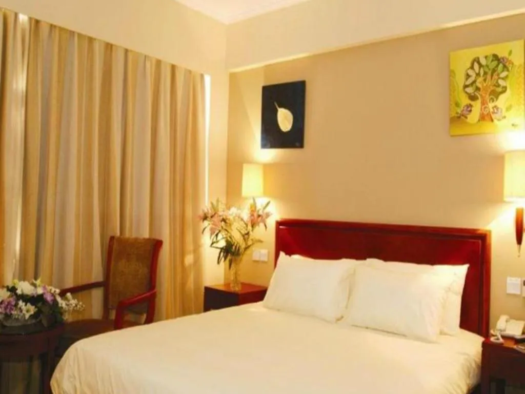 Bed in GreenTree Inn Beijing Daxing Xingye Street Liyuan Business Hotel