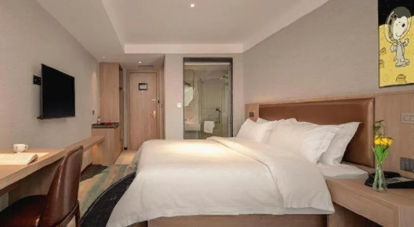 Bed in GreenTree Inn Ganzhou Sankang Temple DaRunFa Express Hotel