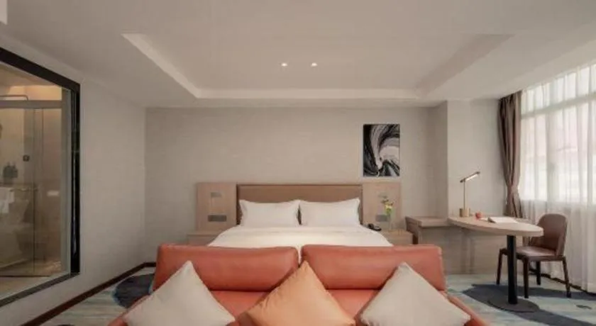 Bed in GreenTree Inn Ganzhou Sankang Temple DaRunFa Express Hotel