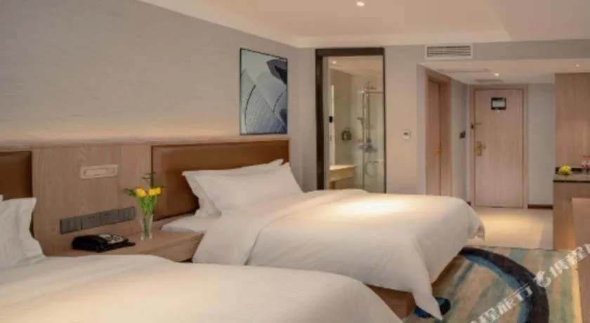 Bed in GreenTree Inn Ganzhou Sankang Temple DaRunFa Express Hotel