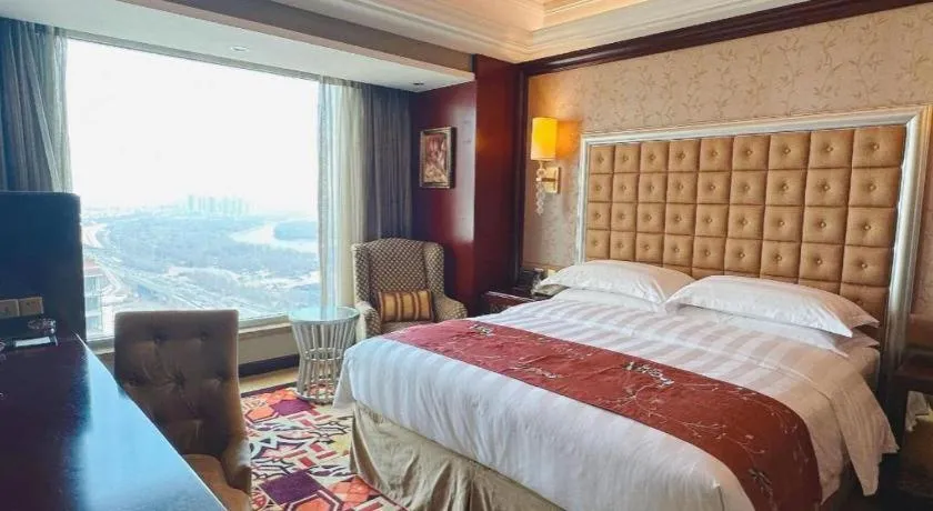 Bed in Shenyang Royal Wan Xin Hotel