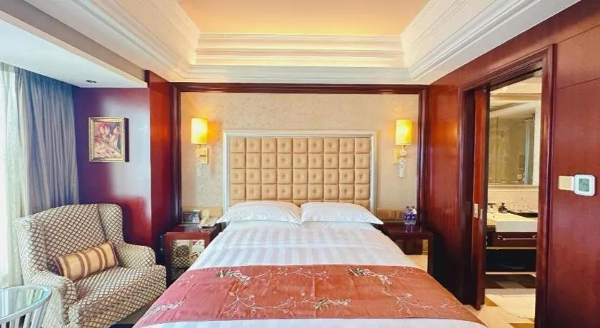 Bed in Shenyang Royal Wan Xin Hotel