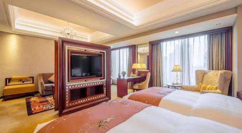 Bed in Shenyang Royal Wan Xin Hotel