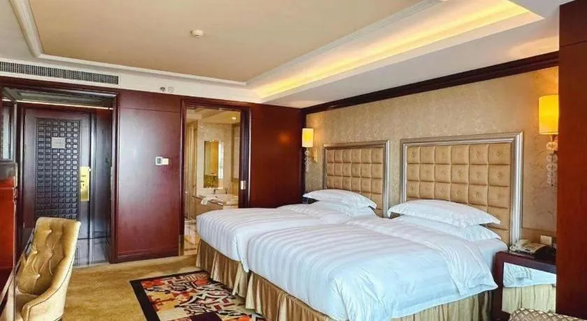 Bed in Shenyang Royal Wan Xin Hotel