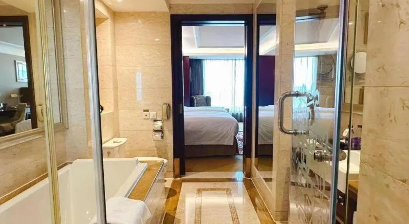 Bed in Shenyang Royal Wan Xin Hotel