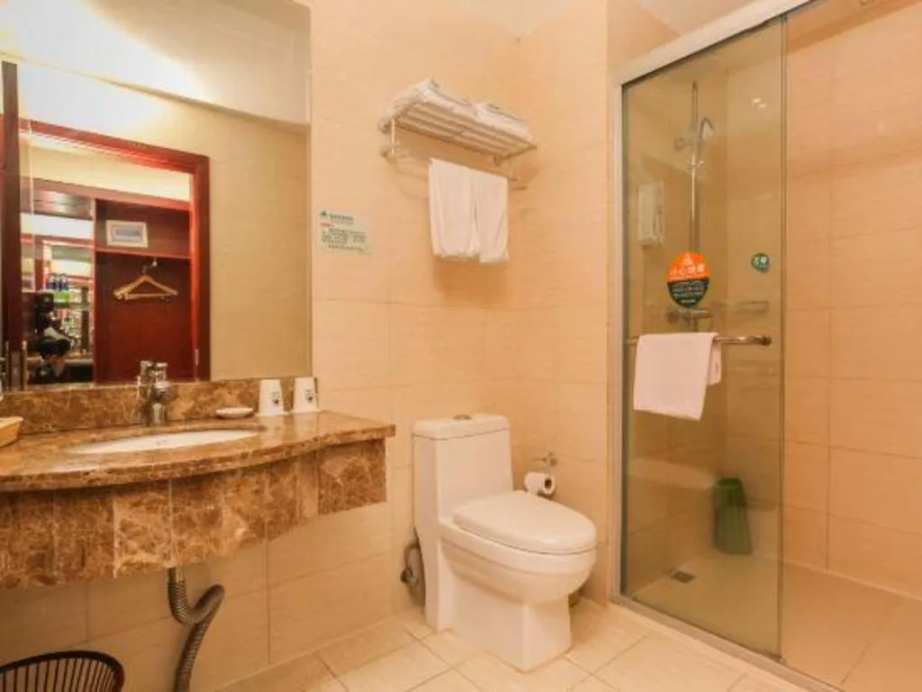 GreenTree Inn Suzhou Railway Station North Square Haobainian Wedding Dress City Express Hotel