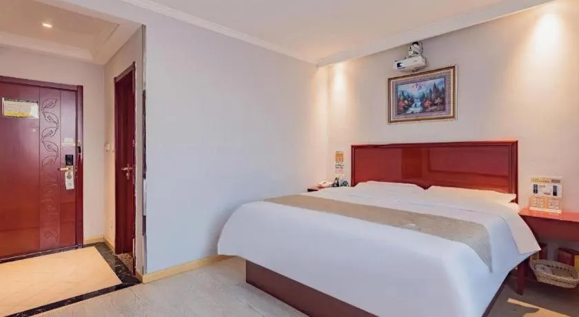 Bed in GreenTree Inn Beijing Tonzhou Maju Bridge No.2 Express Hotel