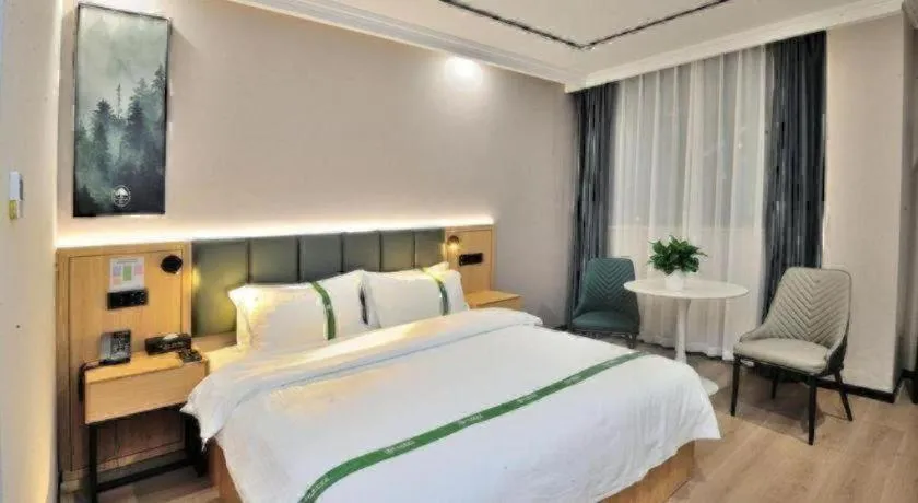 Bed in GreenTree Inn Suzhou Shihu Suli Road Express Hotel