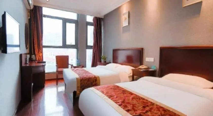 Bed in GreenTree Inn Suzhou Shihu Suli Road Express Hotel