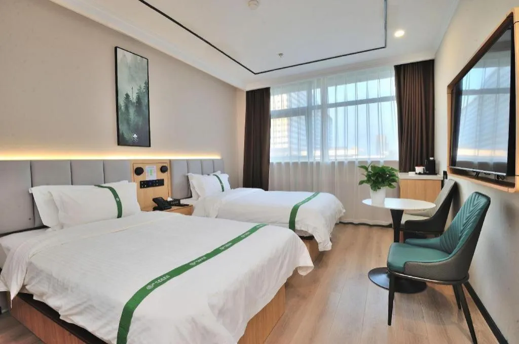 Bed in GreenTree Inn Suzhou Shihu Suli Road Express Hotel