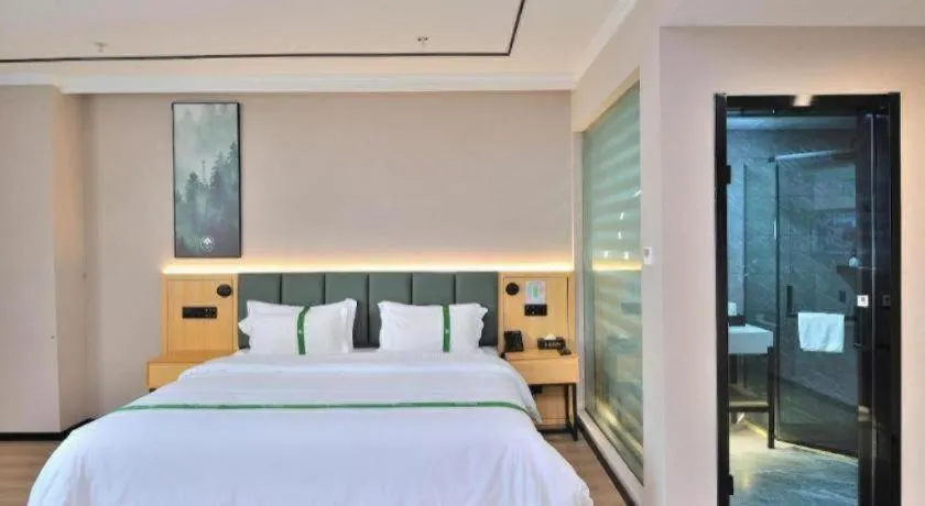 Bed in GreenTree Inn Suzhou Shihu Suli Road Express Hotel