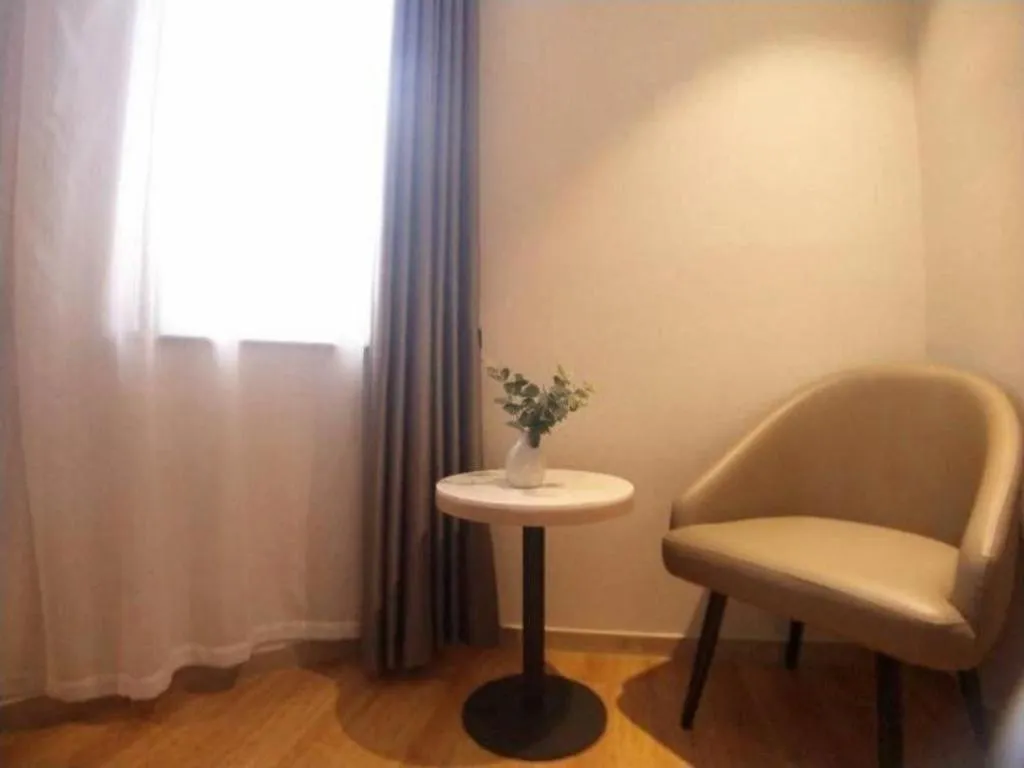 GreenTree Inn Xuzhou High Speed Railway Station Express Hotel