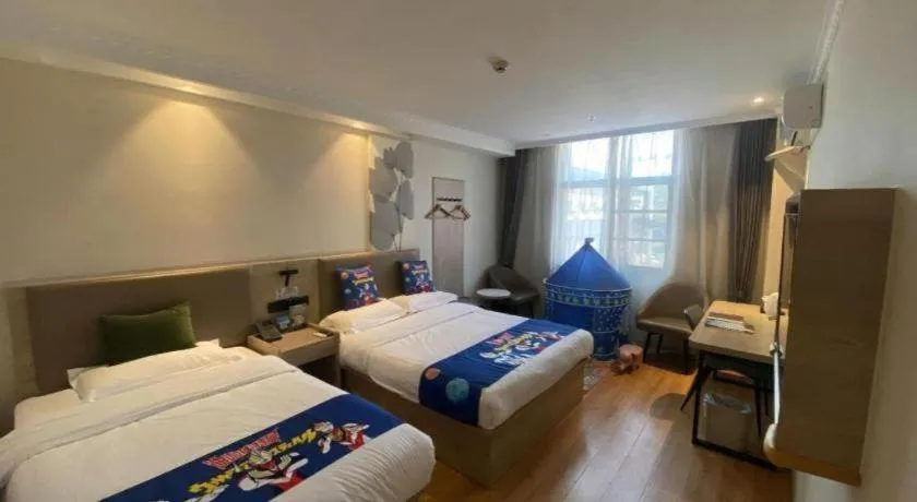 Bed in GreenTree Inn Xuzhou High Speed Railway Station Express Hotel