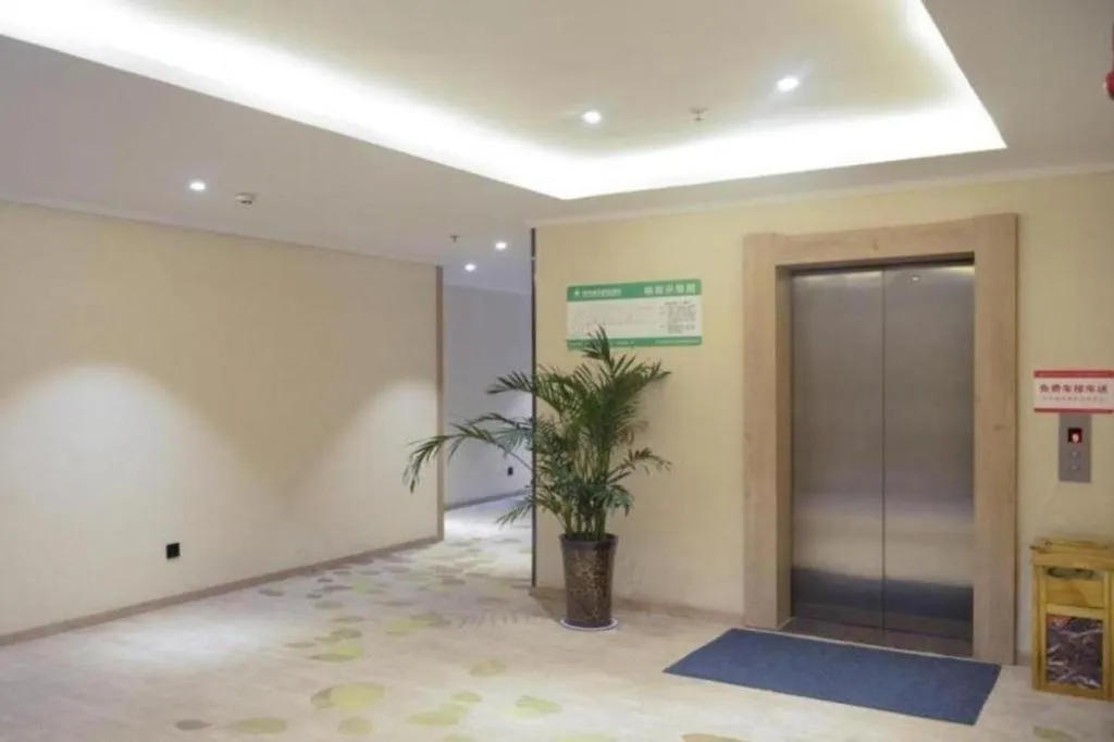 GreenTree Inn Xuzhou High Speed Railway Station Express Hotel