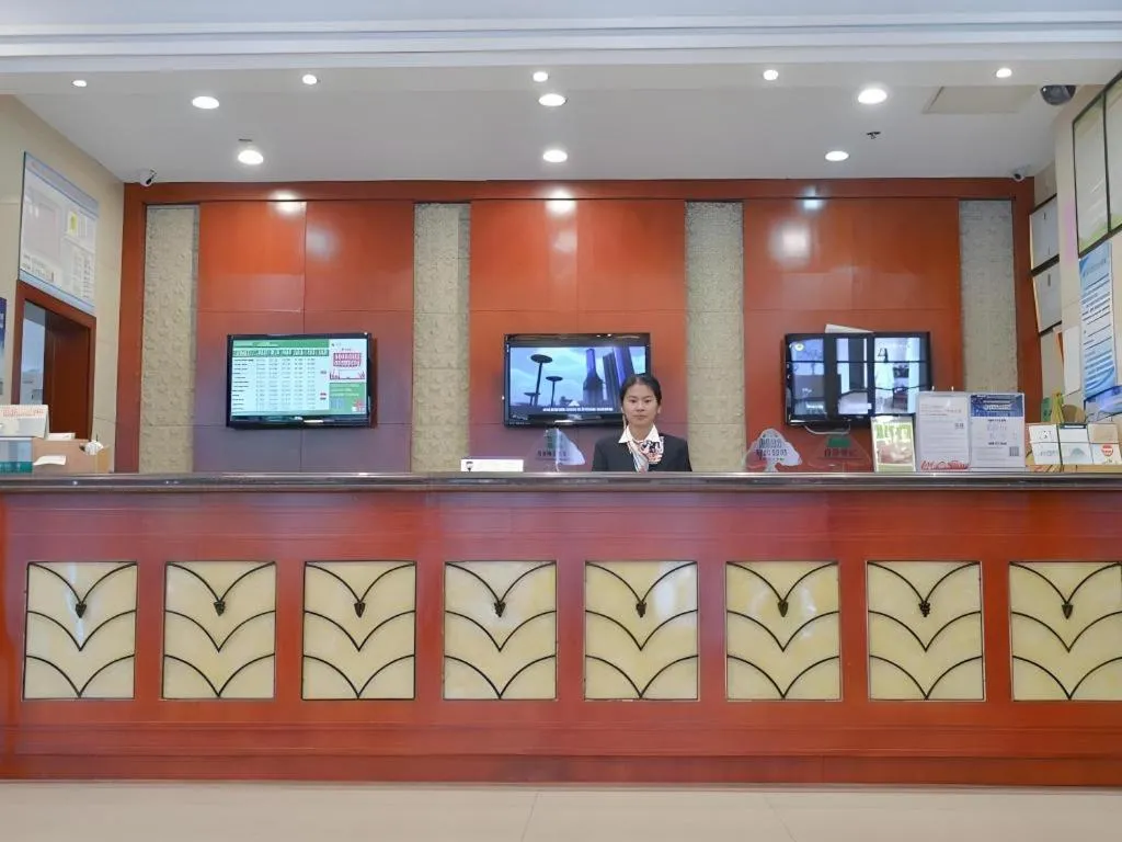 GreenTree Inn Xuzhou High Speed Railway Station Express Hotel
