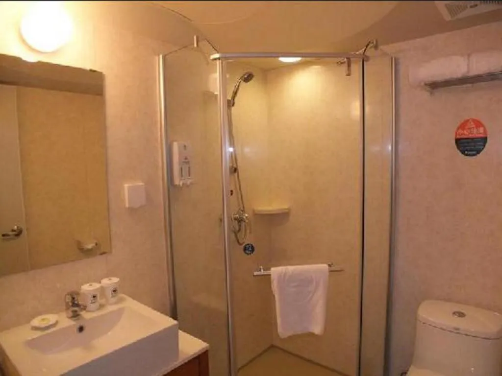 GreenTree Inn Xuzhou High Speed Railway Station Express Hotel