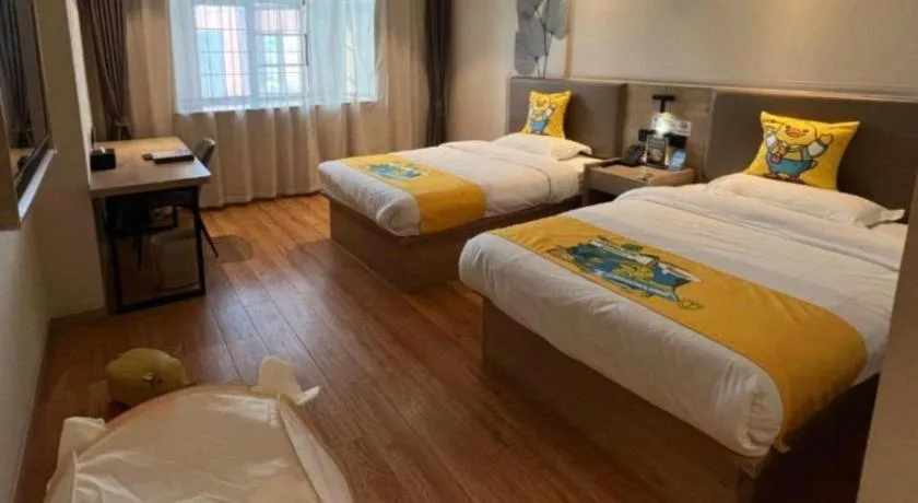 Bed in GreenTree Inn Xuzhou High Speed Railway Station Express Hotel